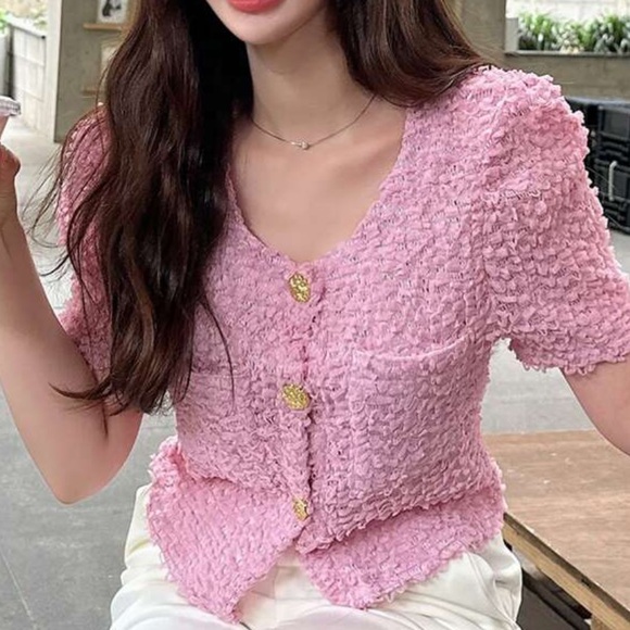 Pink textured short sleeve gold button front short sleeve blouse - Picture 5 of 5
